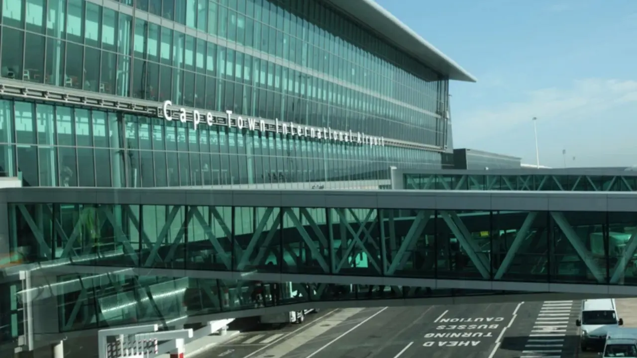 Cape Town International Airport (CPT)