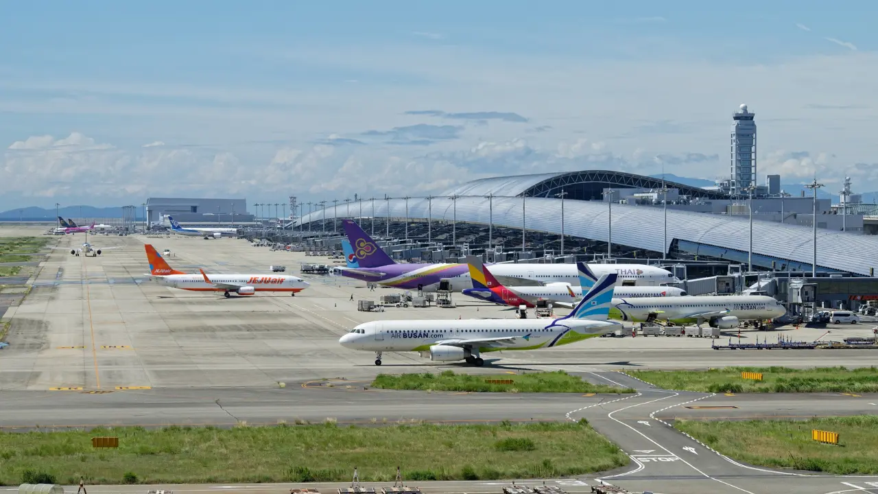 Kansai International Airport (KIX)
