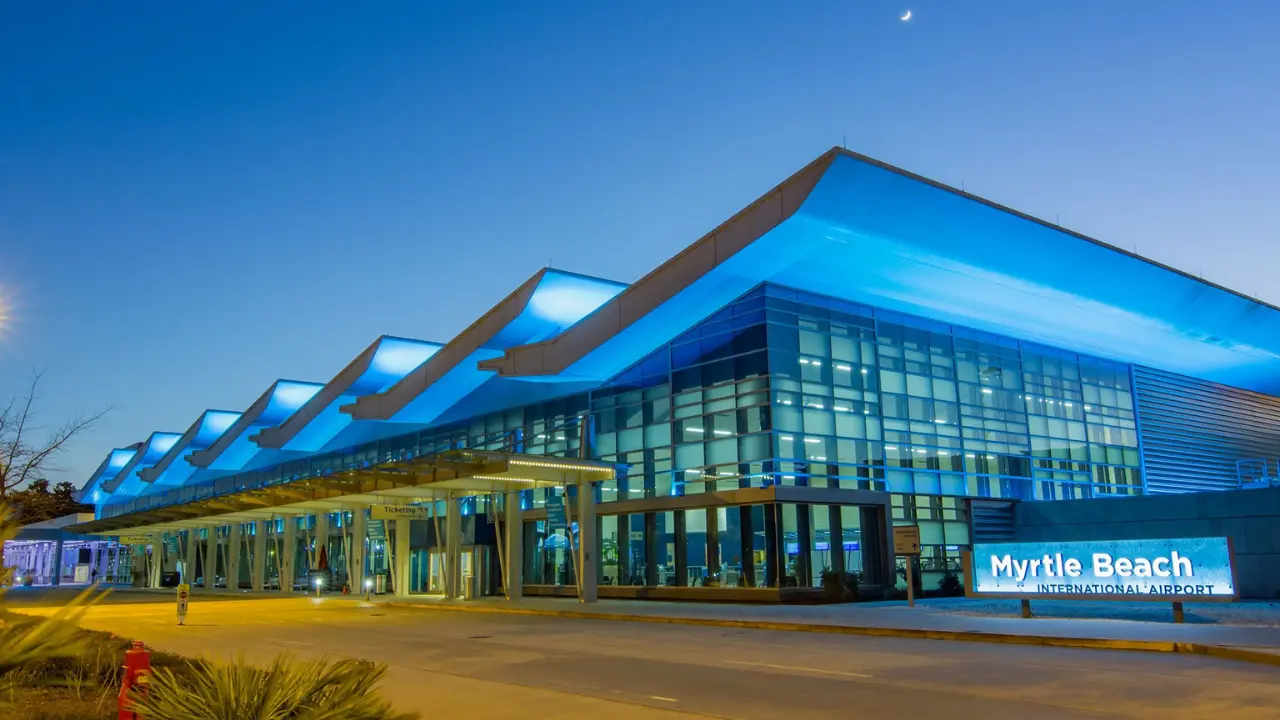 Phoenix Sky Harbor International Airport (PHX)