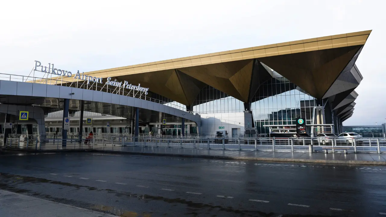 Pulkovo Airport (LED)