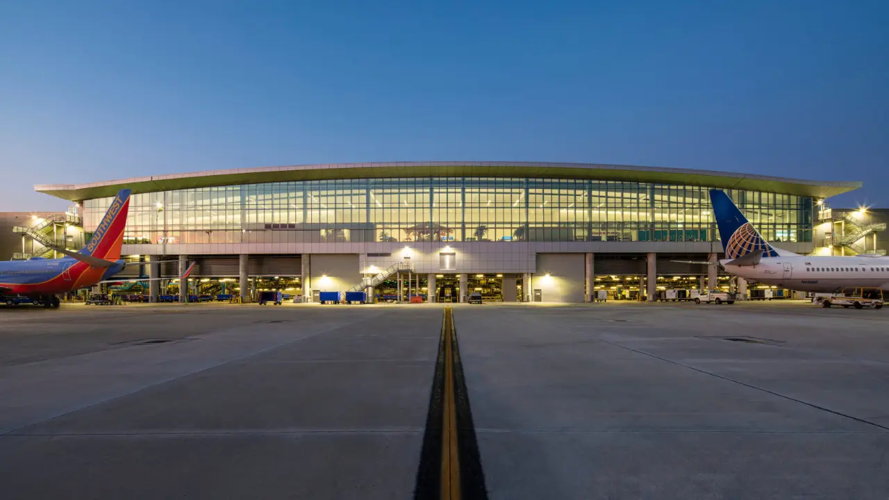 fort lauderdale-hollywood international airport fll