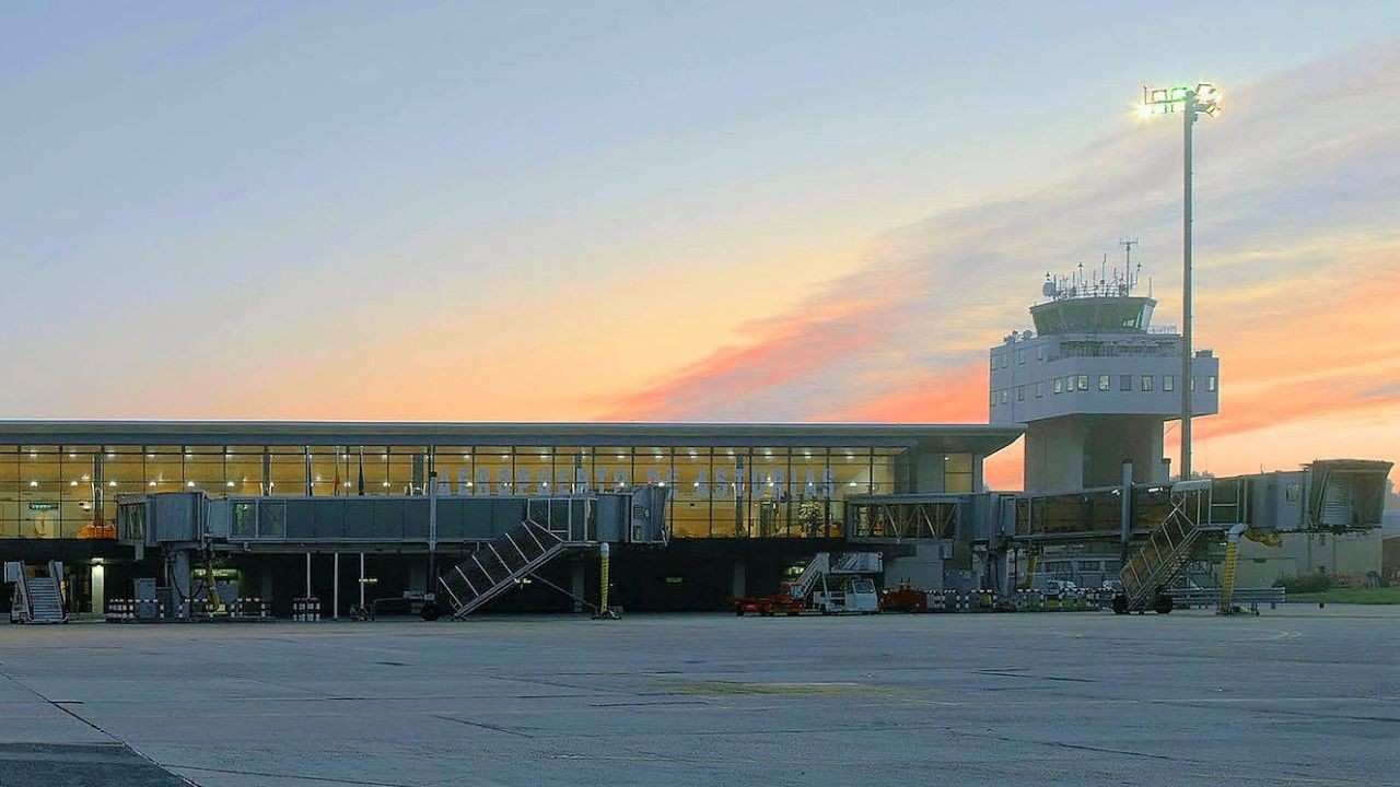 Asturias Airport (OVD)