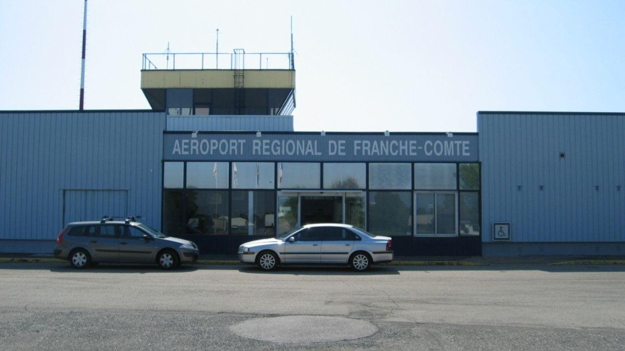 Dole–Jura Airport (DLE)