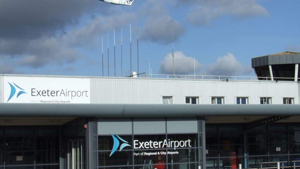 Exeter Airport (EXT)