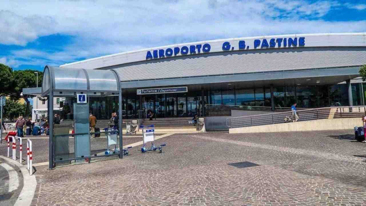 Giovan Battista Pastine International Airport (CIA)