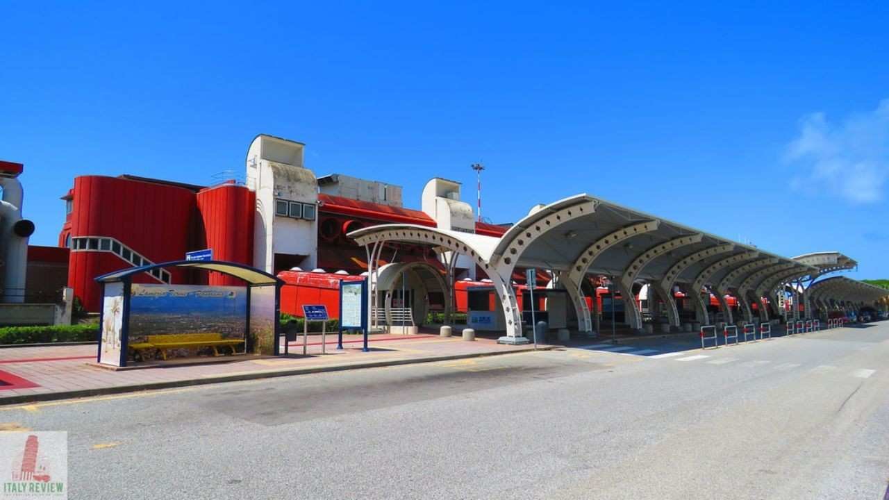 Lamezia Terme International Airport (SUF)