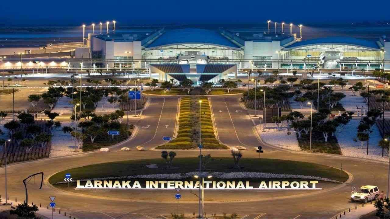Larnaka International Airport (LCA)