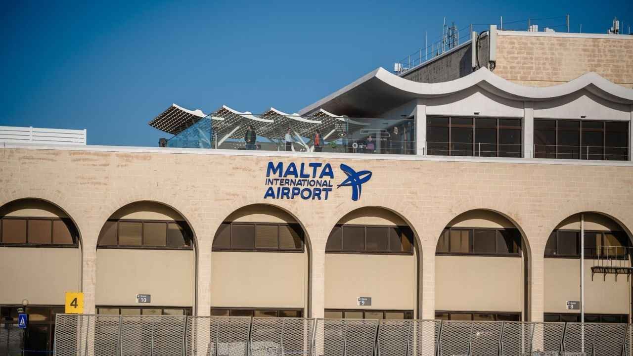 Malta International Airport (MLA)