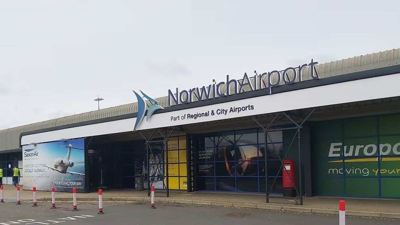 Norwich Airport (NWI)