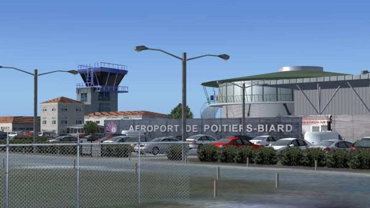 Poitiers–Biard Airport (PIS)