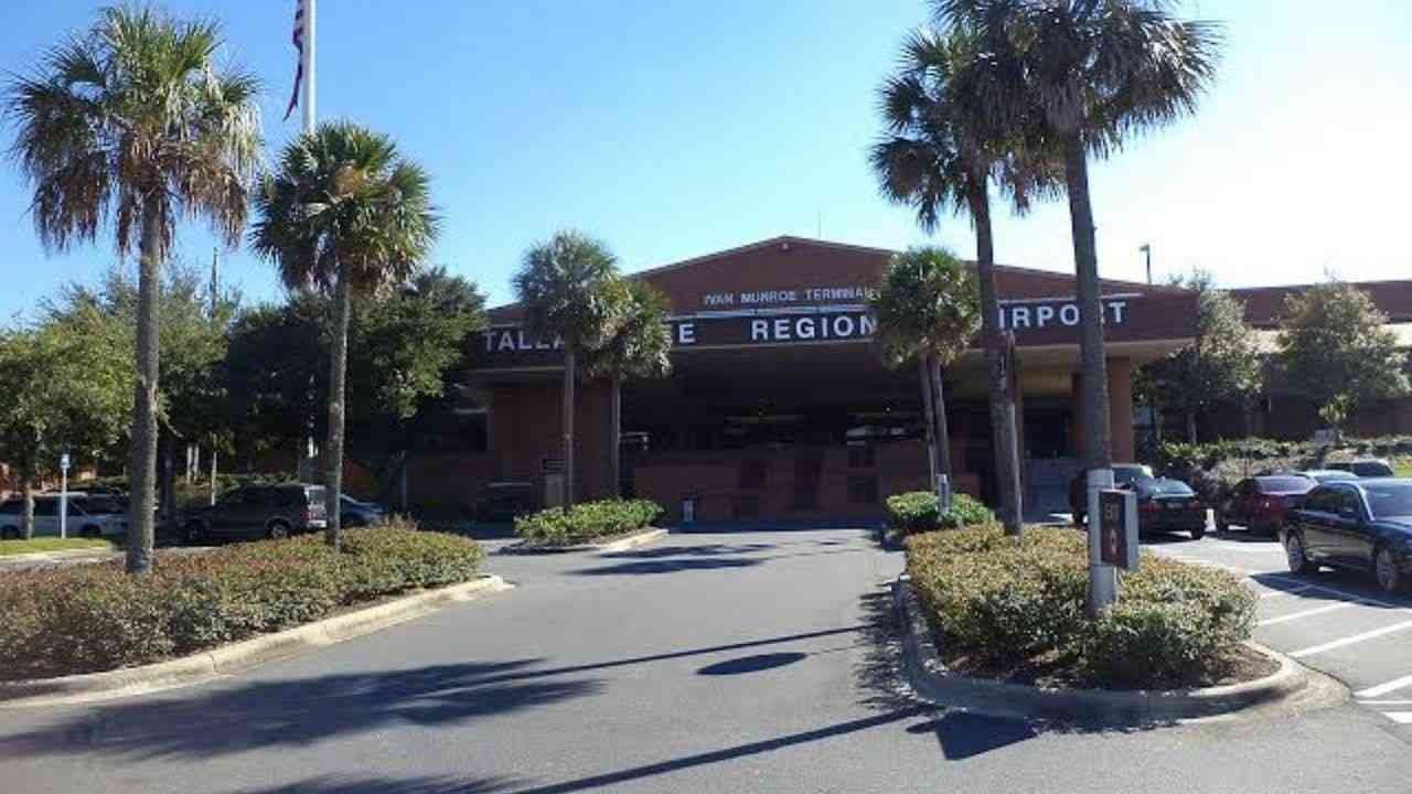 Reggio Calabria Airport (REG)