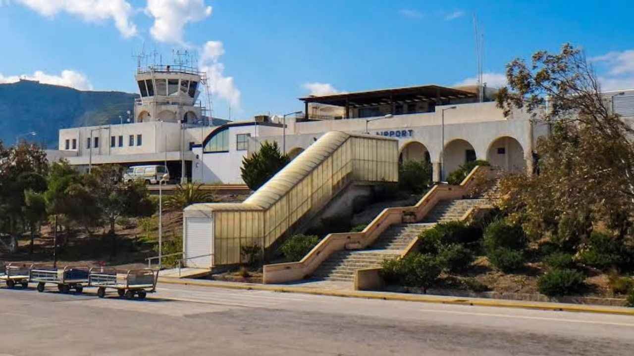 Santorini International Airport (JTR)