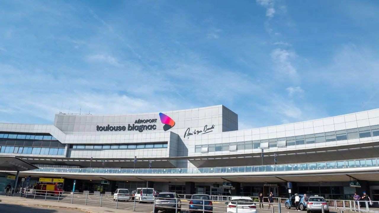 Toulouse–Blagnac Airport (TLS)