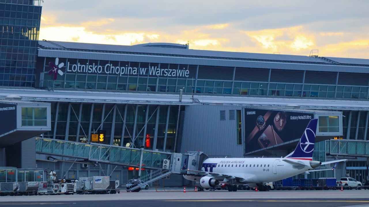 Warsaw Chopin Airport (WAW)