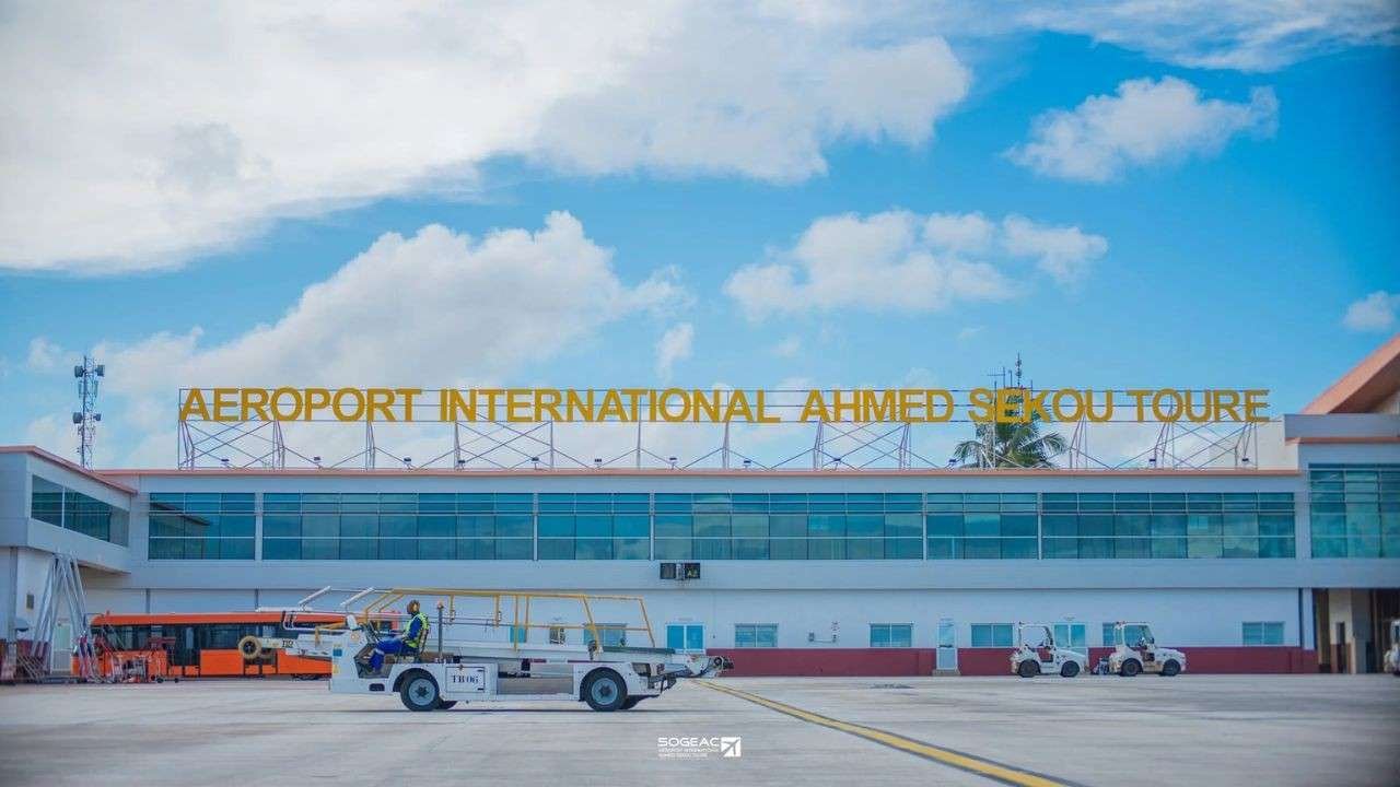 Ahmed Sékou Touré International Airport (CKY)