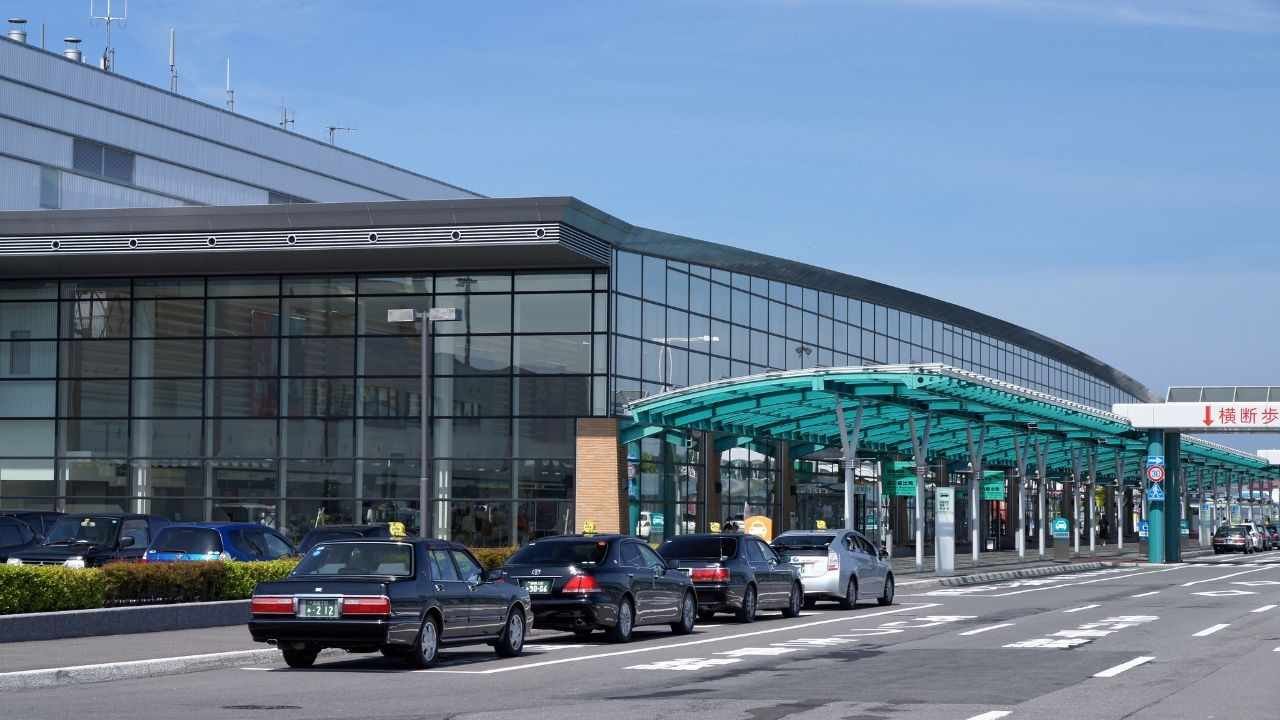 Hakodate Airport (HKD)