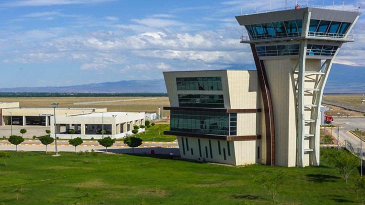 Iğdır Airport (IGD)
