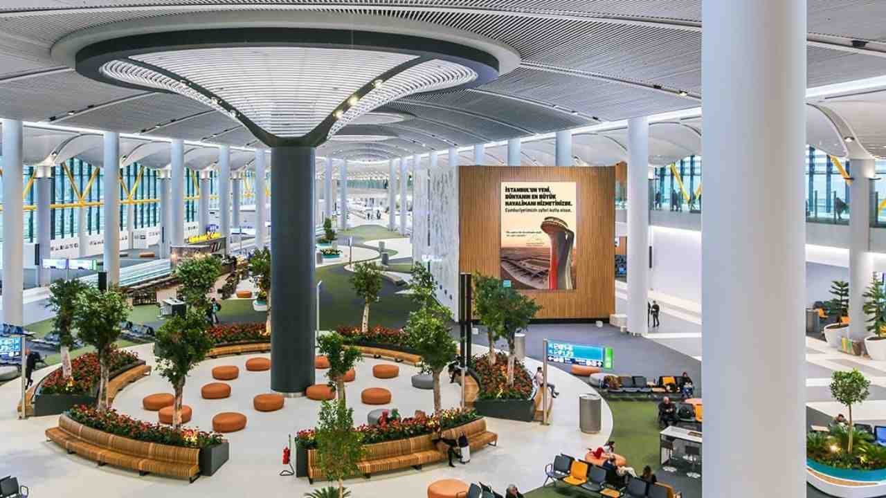 Istanbul Airport (IST)