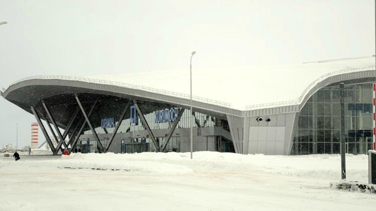 Kurumoch International Airport (KUF)