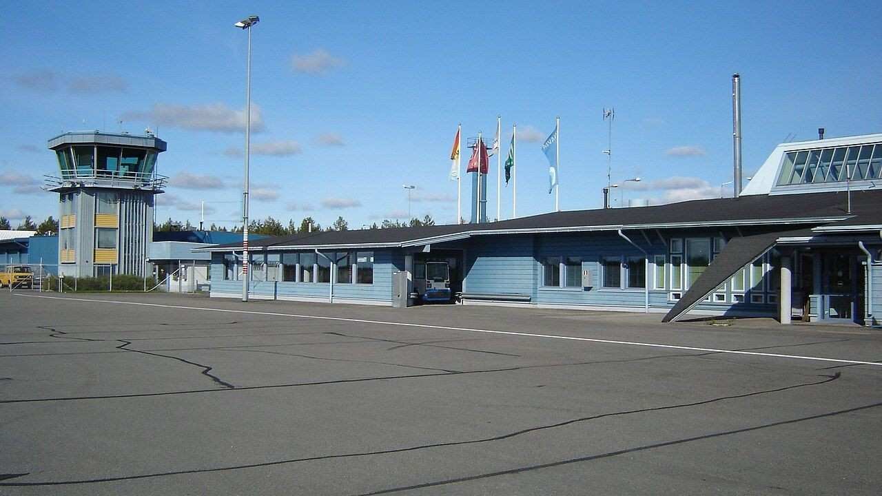 Kuusamo Airport (KAO)