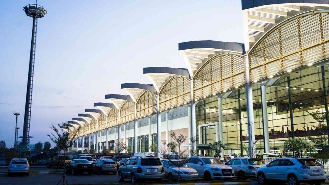 Phnom Penh International Airport (PNH)