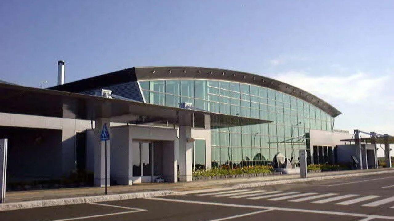 Rishiri Airport (RIS)
