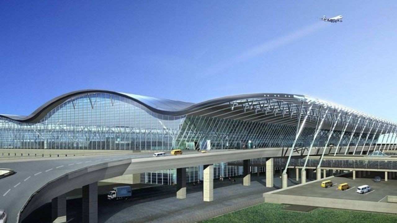 Shanghai Pudong International Airport (PVG)