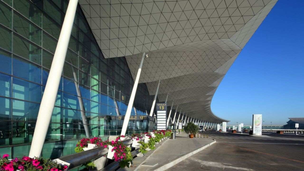 Shenyang Taoxian International Airport (SHE)