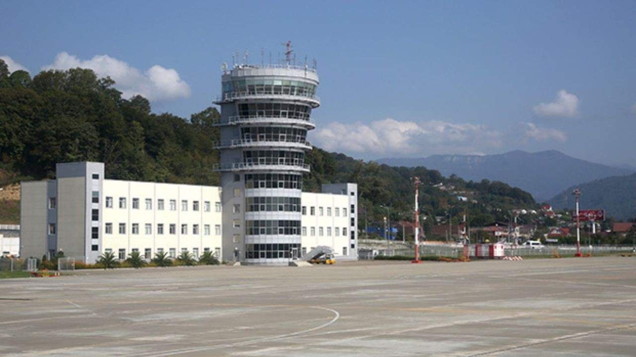 Sochi International Airport (AER)