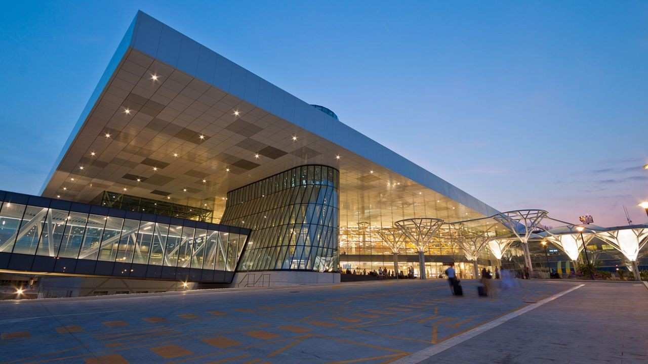 Split International Airport (SPU)