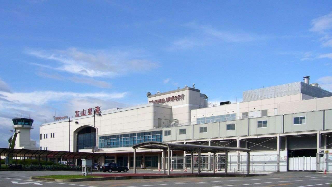 Toyama Airport (TOY)