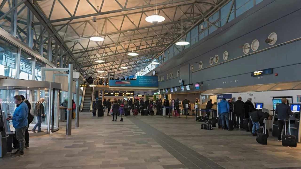 Tromsø Airport (TOS)