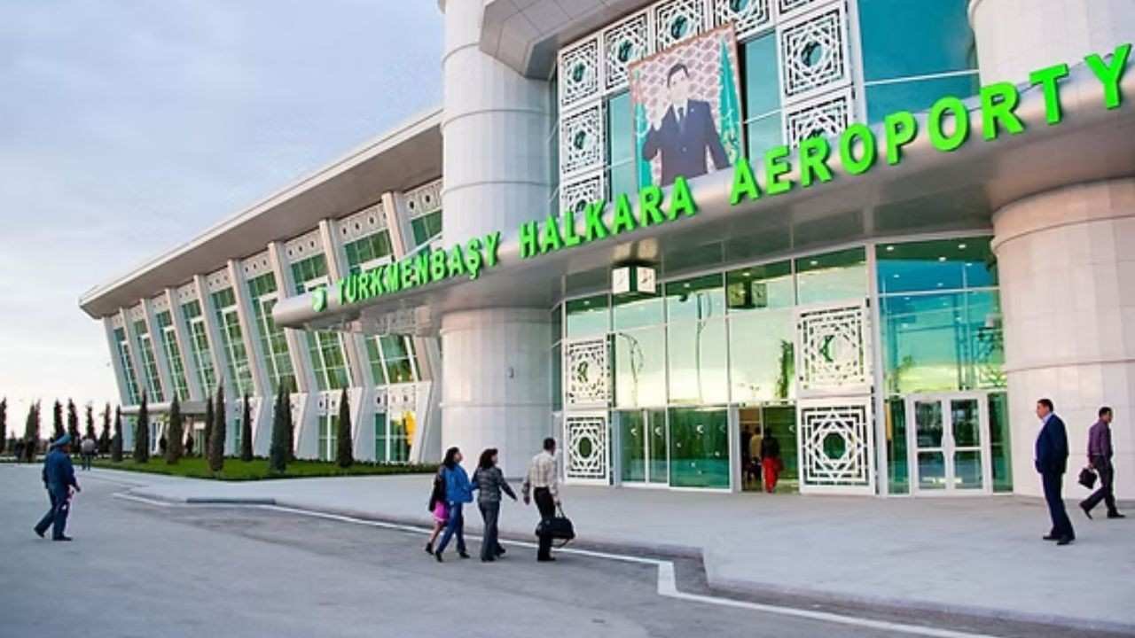 Turkmenbashi International Airport (KRW)