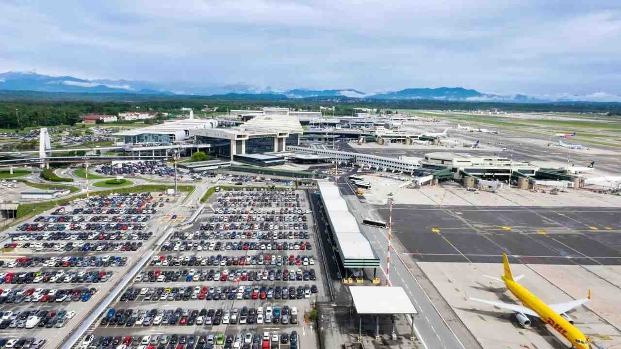 Wuhan Tianhe International Airport (WUH)