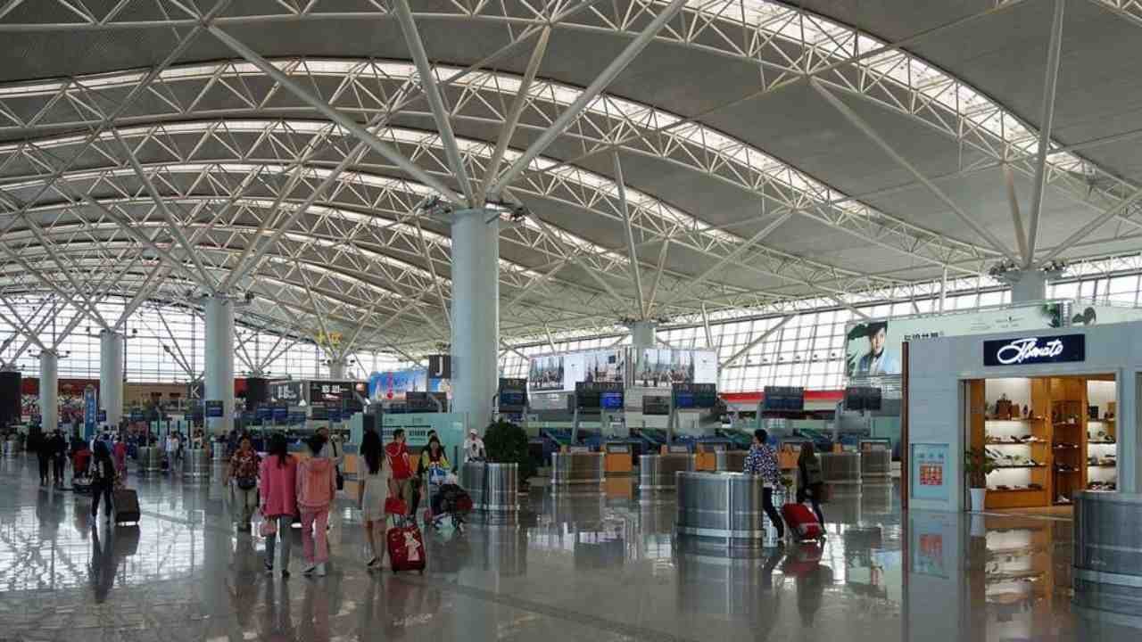 Xi'an Xianyang International Airport (XIY)