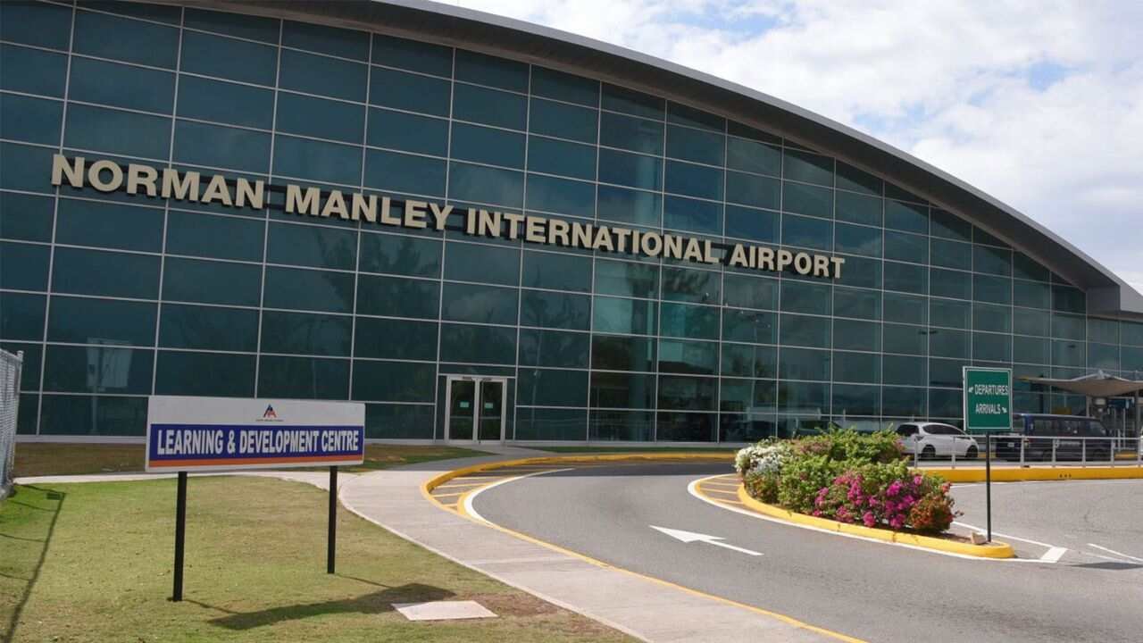 Norman Manley International Airport (KIN)
